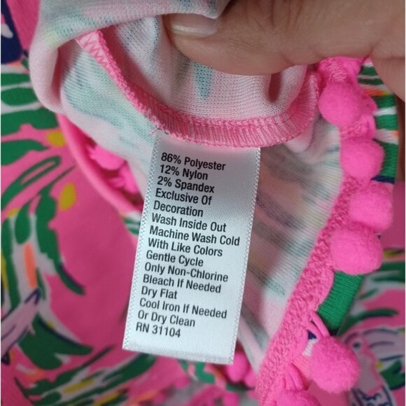 Crown & Ivy Pink Tropical V-Neck Top - Picture 5 of 7